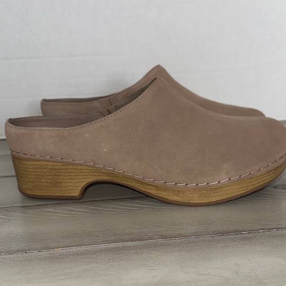 Bella Vita Beige Suede Slip-On Clogs - Picture 2 of 8
